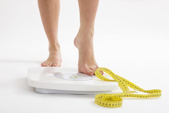 El peso y la altura (IMC) de manera aislada, son malos indicadores de nuestro estado nutricional y salud. Hay que valorar más parámetros
